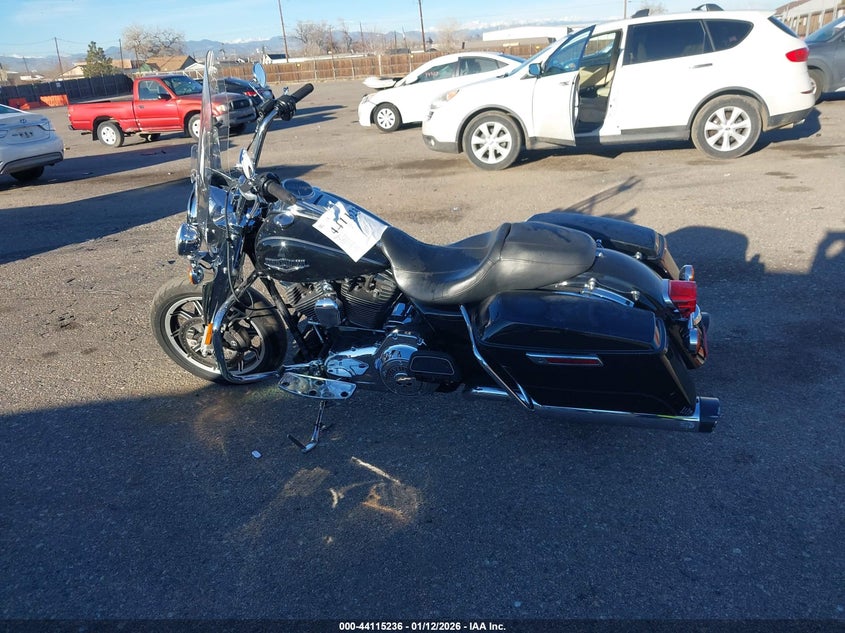 2015 Harley-Davidson Flhr Road King VIN: 1HD1FBM15FB640086 Lot: 44115236