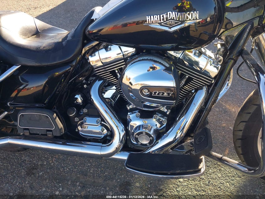 2015 Harley-Davidson Flhr Road King VIN: 1HD1FBM15FB640086 Lot: 44115236