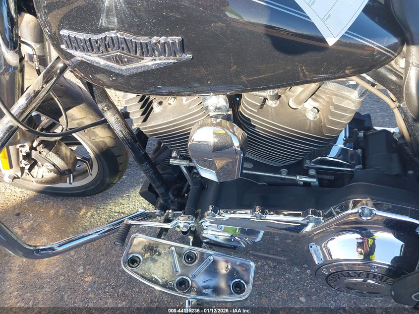 2015 Harley-Davidson Flhr Road King VIN: 1HD1FBM15FB640086 Lot: 44115236