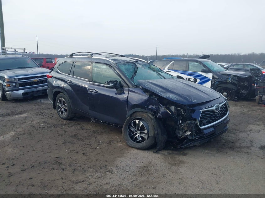 2020 Toyota Highlander Xle