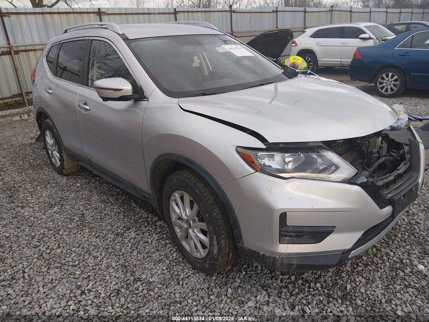 2017 Nissan Rogue Sv
