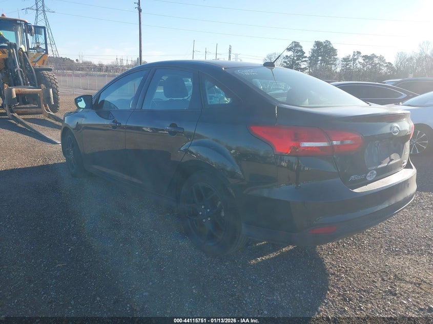Vin: 1fadp3f25gl401579, lot: 44611647, ford focus se 20163
