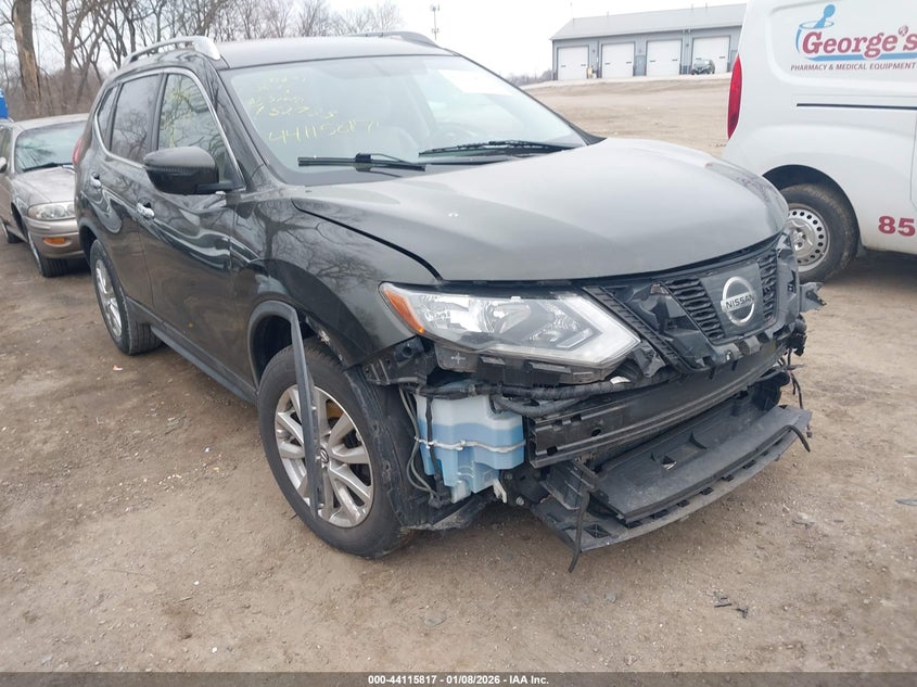 2017 Nissan Rogue Sv
