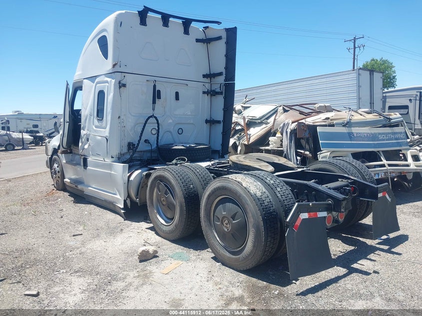 2026 OTHER FREIGHTLINER NEW CASCADIA 126 TRUCK N/A