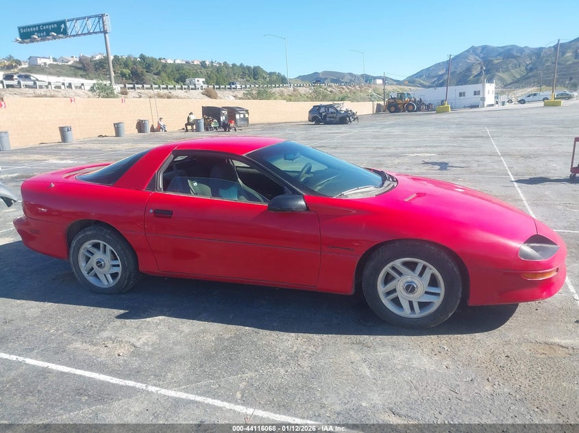 1993 Chevrolet Camaro VIN: 2G1FP22S6P2111833 Lot: 44116068