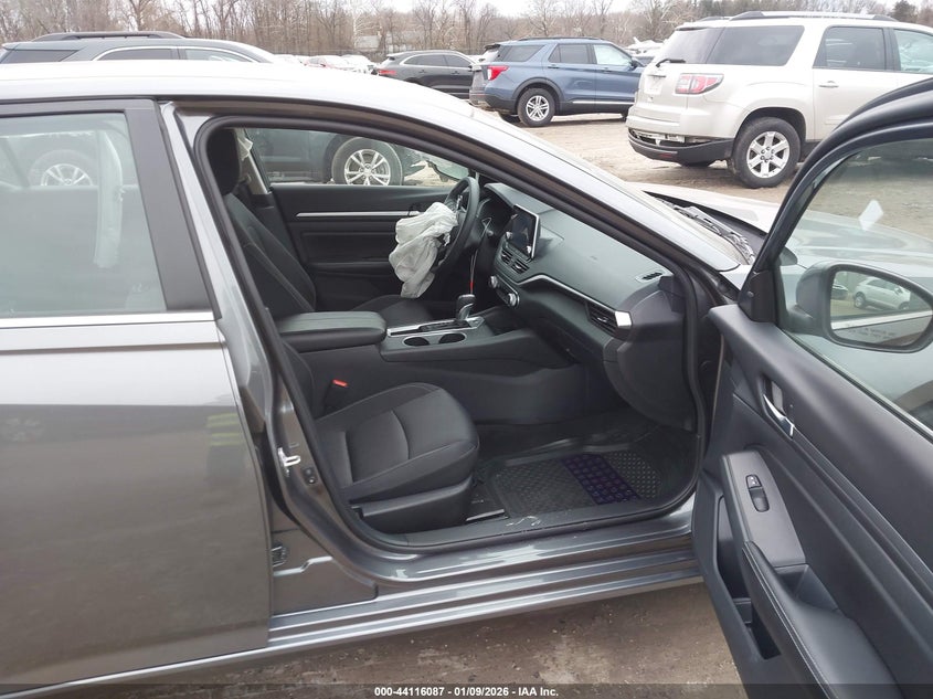 2022 Nissan Altima Sv Fwd