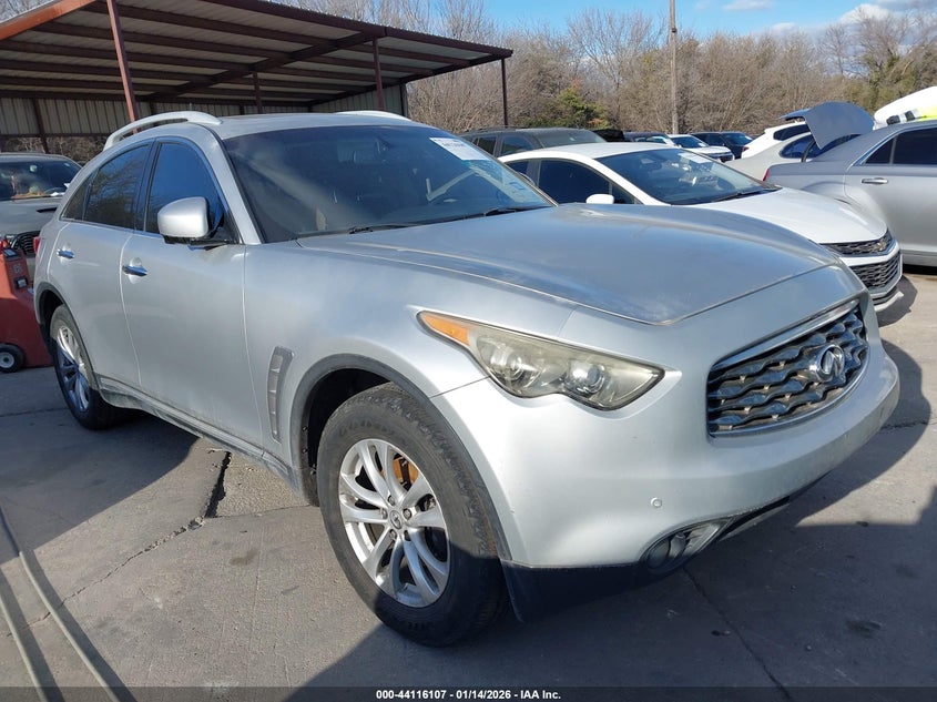 2011 INFINITI FX35