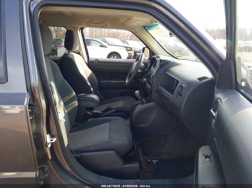 2016 Jeep Patriot Sport