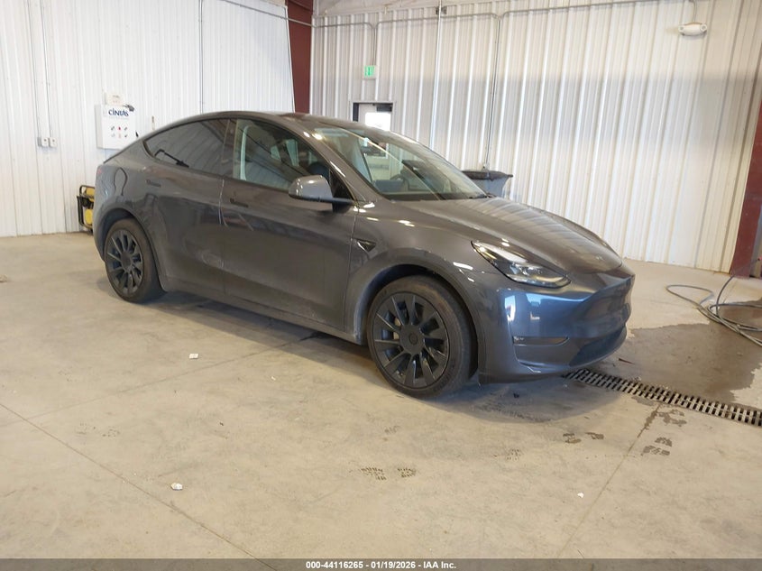 2023 Tesla Model Y Awd/Long Range Dual Motor All-Wheel Drive