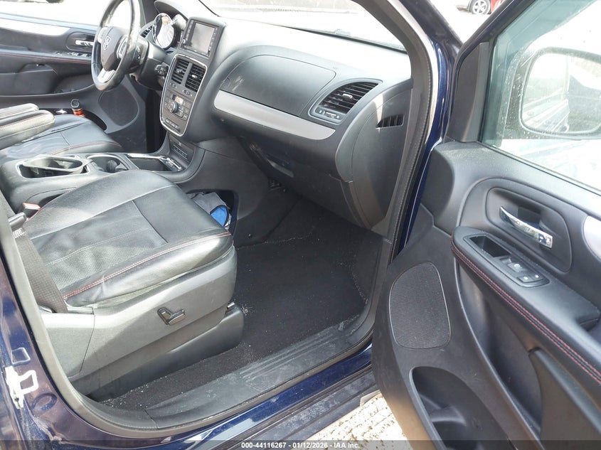 2015 Dodge Grand Caravan R/T