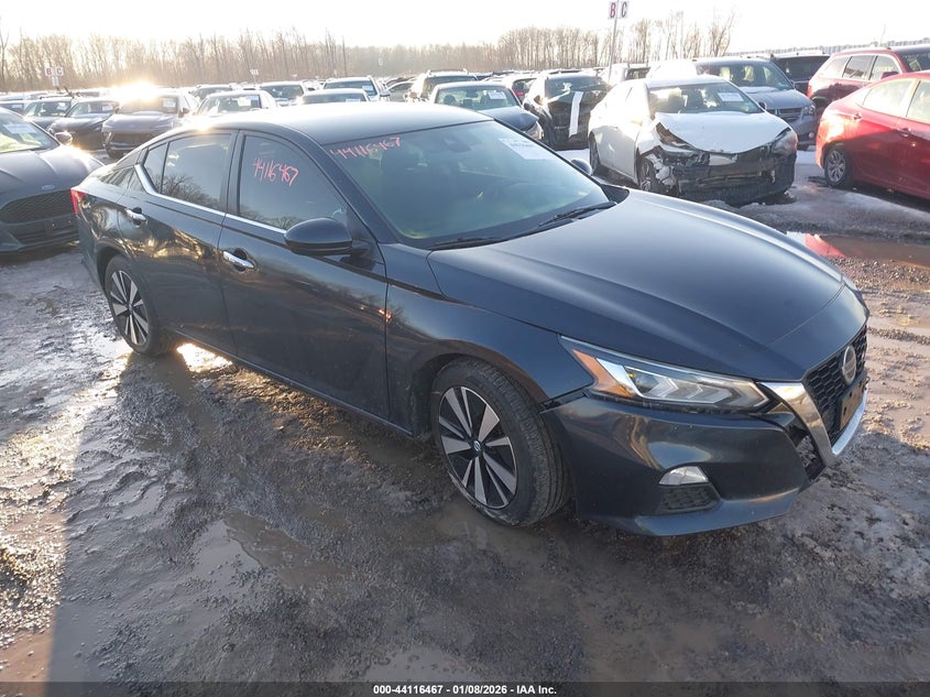 2022 Nissan Altima Sv Fwd