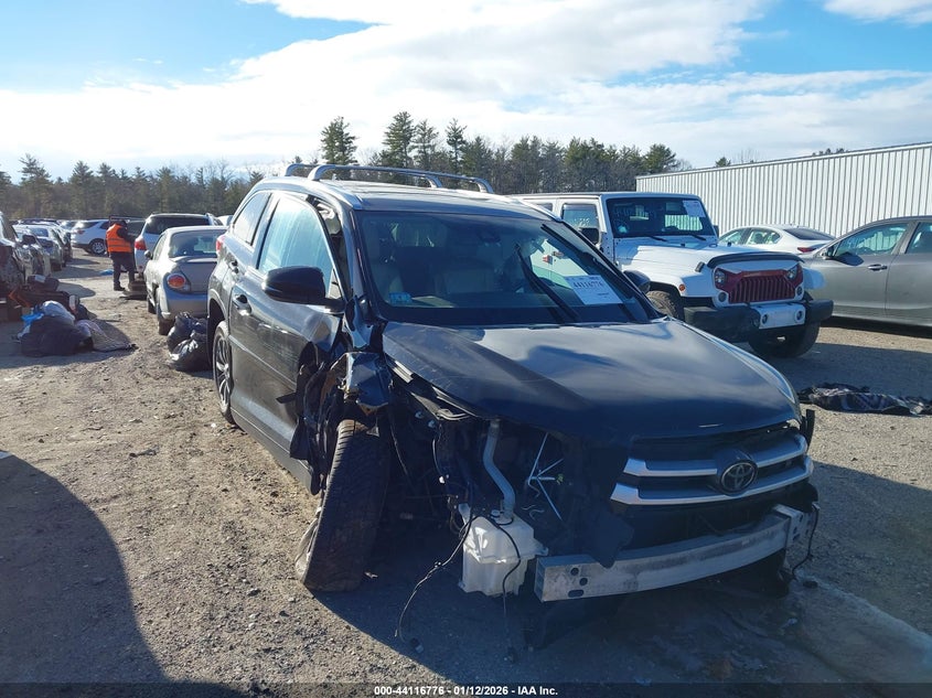 2017 Toyota Highlander Xle