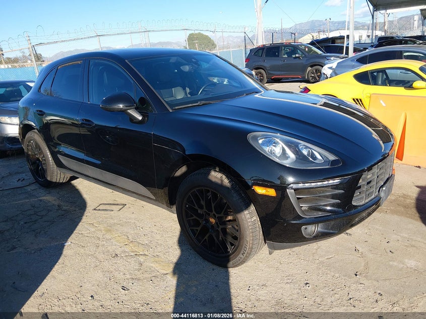 2018 Porsche Macan S