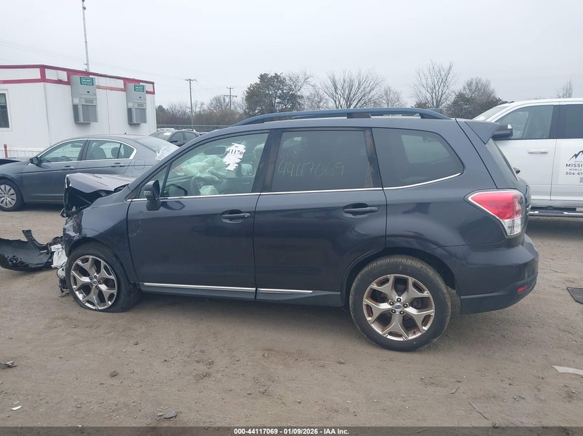 2017 Subaru Forester 2.5I Touring VIN: JF2SJAWC7HH555376 Lot: 44117069