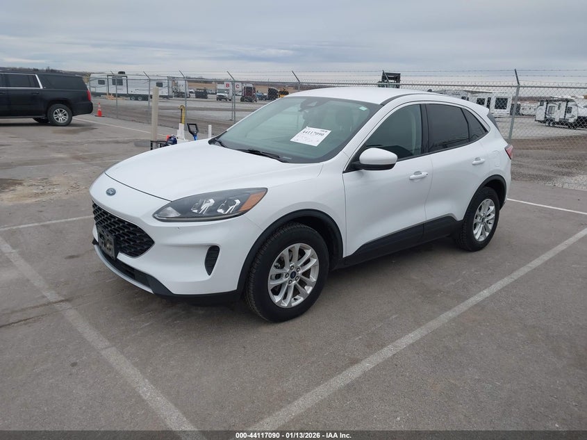 2020 Ford Escape Se