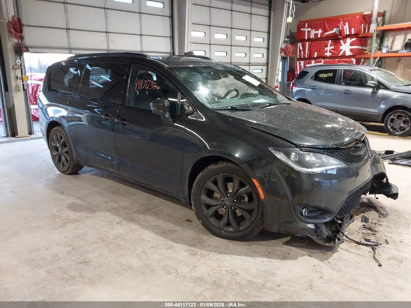 2019 Chrysler Pacifica Limited