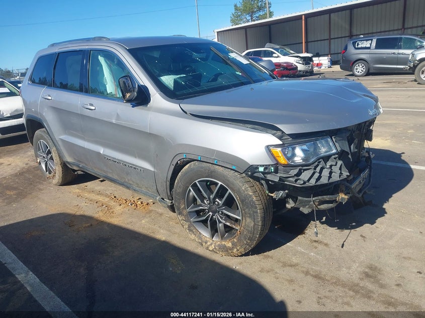2020 Jeep Grand Cherokee Laredo E 4X2