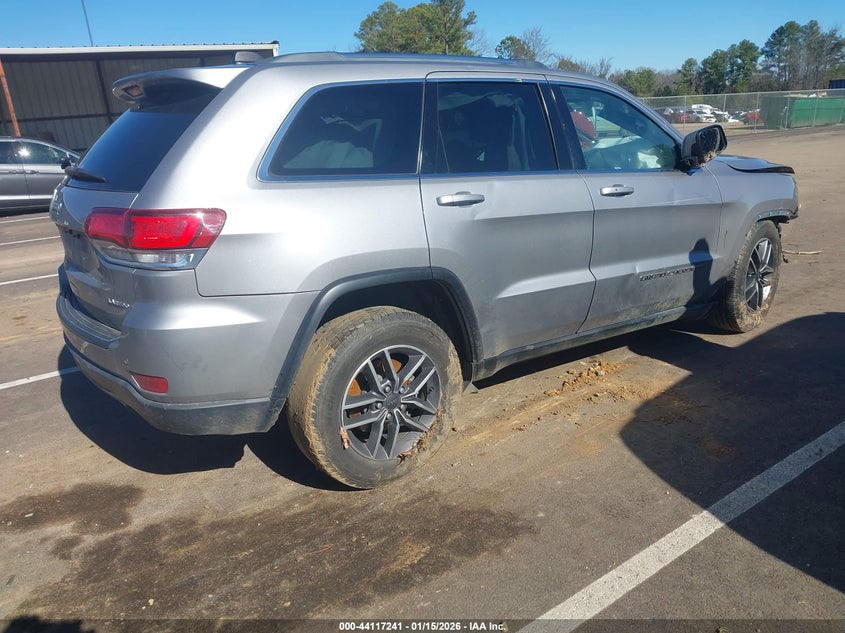 2020 Jeep Grand Cherokee Laredo E 4X2