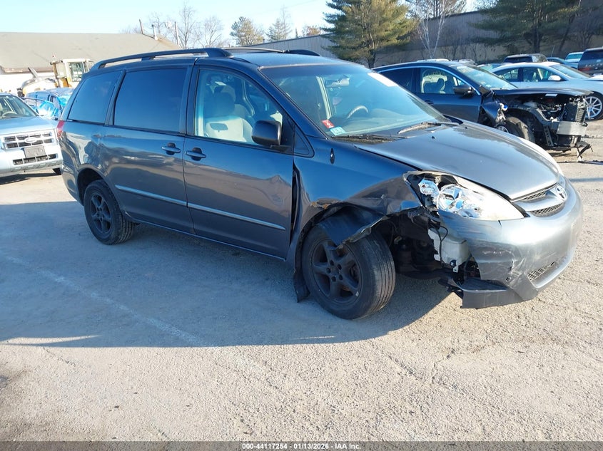 2008 Toyota Sienna Le