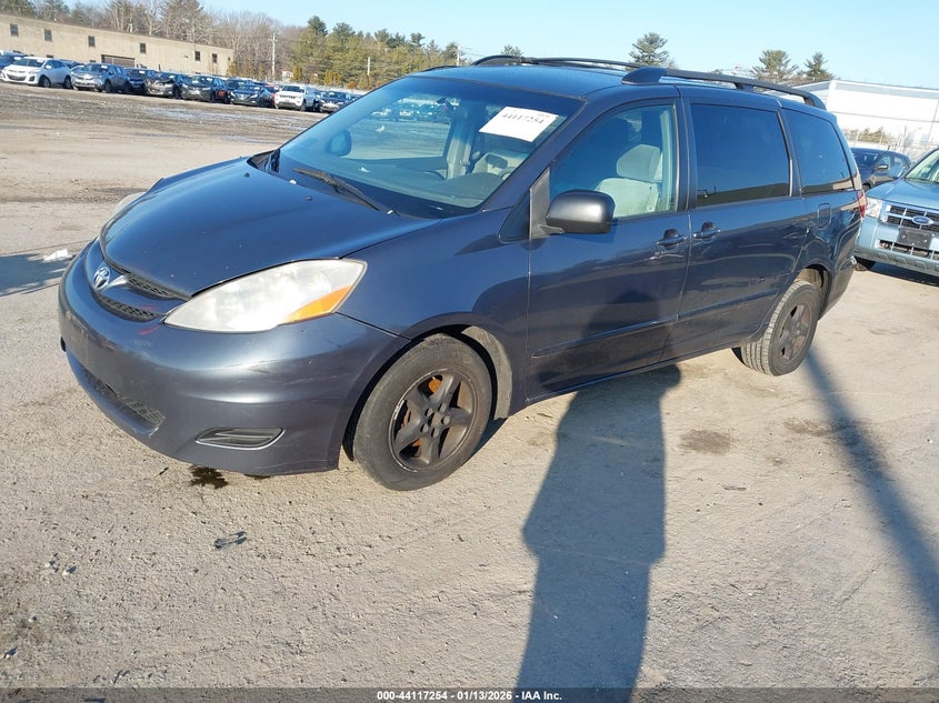 2008 Toyota Sienna Le
