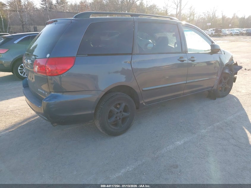2008 Toyota Sienna Le