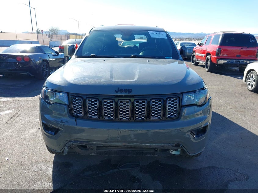 AtlanticExpress - Jeep Grand Cherokee