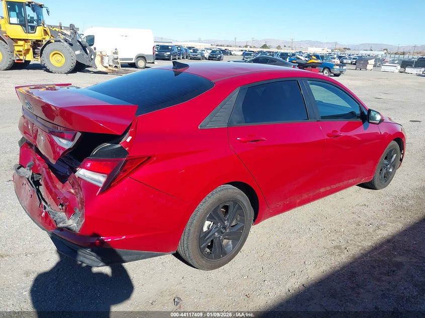 2022 Hyundai Elantra Sel