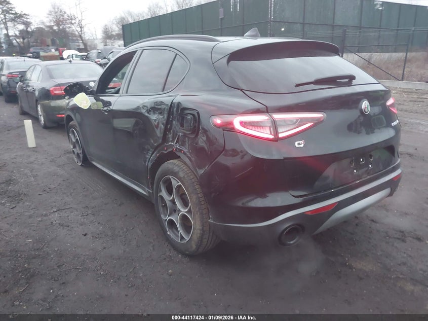 2024 Alfa Romeo Stelvio Ti Awd