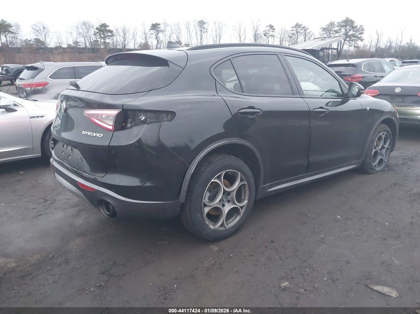 2024 Alfa Romeo Stelvio Ti Awd