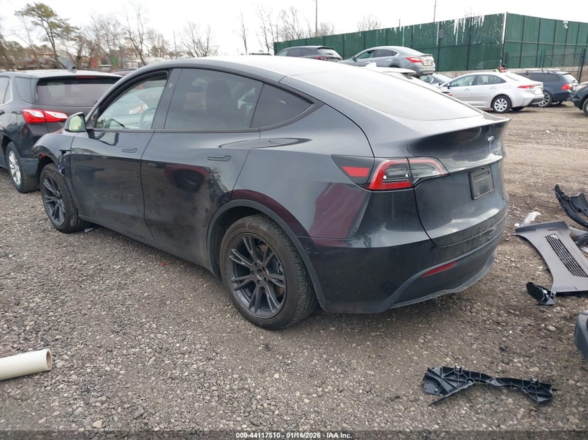 2025 Tesla Model Y Long Range Dual Motor Rear-Wheel Drive