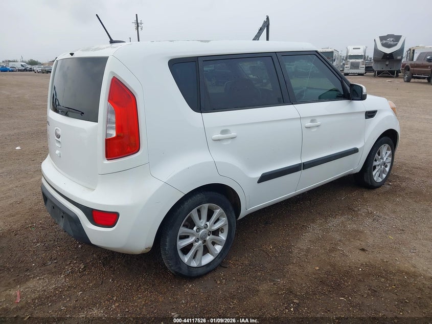 2013 Kia Soul +