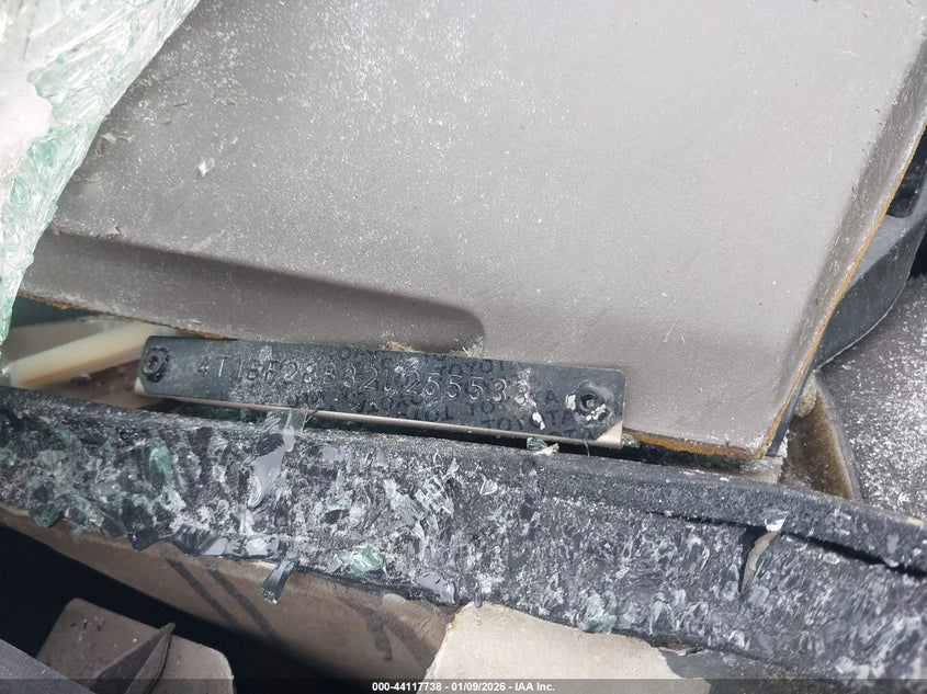 2002 Toyota Avalon Xl VIN: 4T1BF28B32U255533 Lot: 44117738