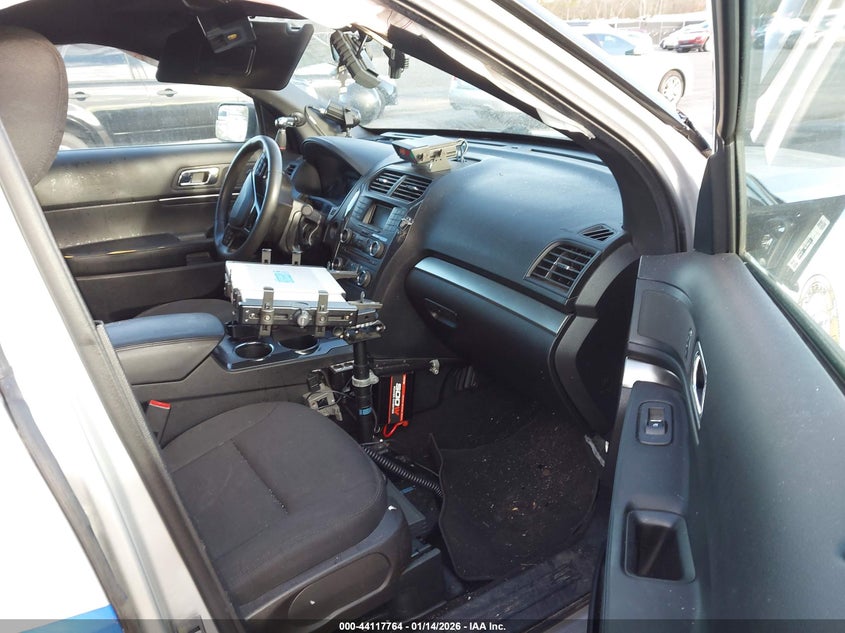 VIN 1FM5K8AR3JGC95000 2018 FORD POLICE INTERCEPTOR UTILITY