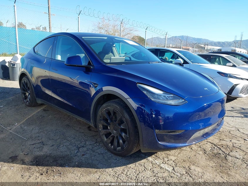 2023 Tesla Model Y Awd/Long Range Dual Motor All-Wheel Drive