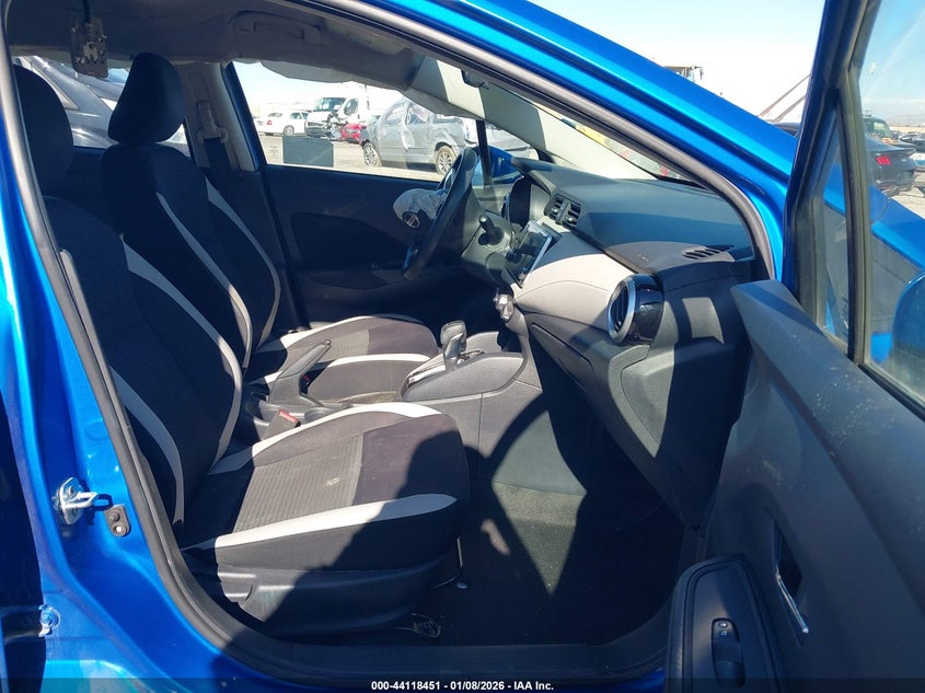 2021 Nissan Versa Sv Xtronic Cvt