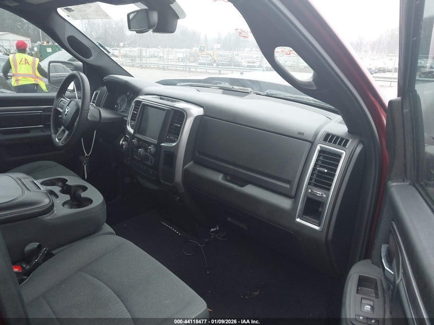 2022 Ram 1500 Classic Warlock 4X4 6'4 Box