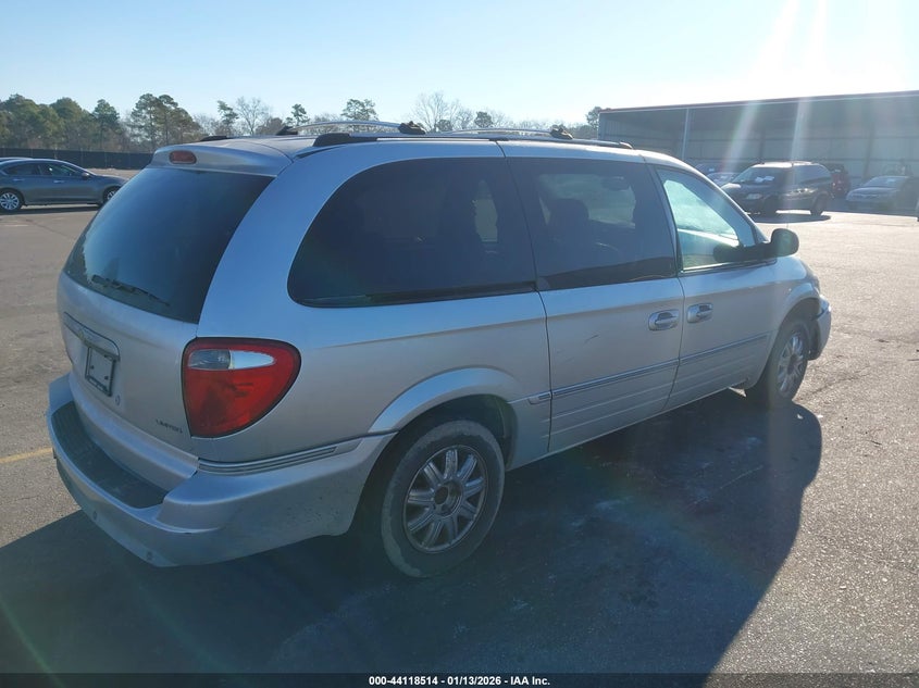 2005 Chrysler Town & Country Limited