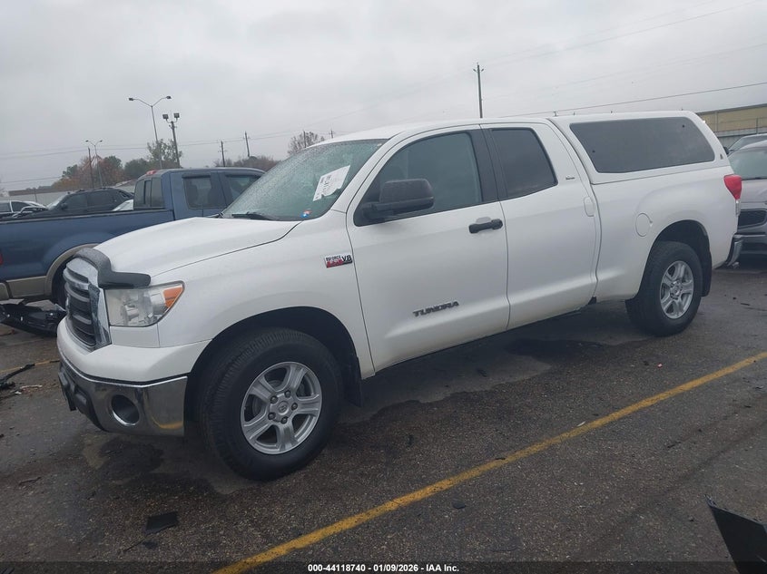 2013 Toyota Tundra Grade 5.7L V8