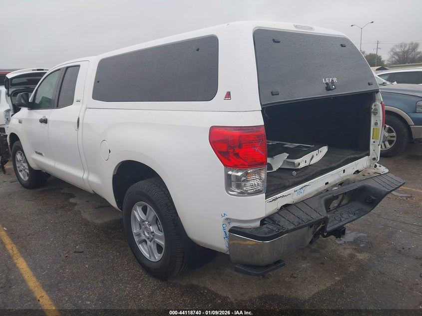 2013 Toyota Tundra Grade 5.7L V8