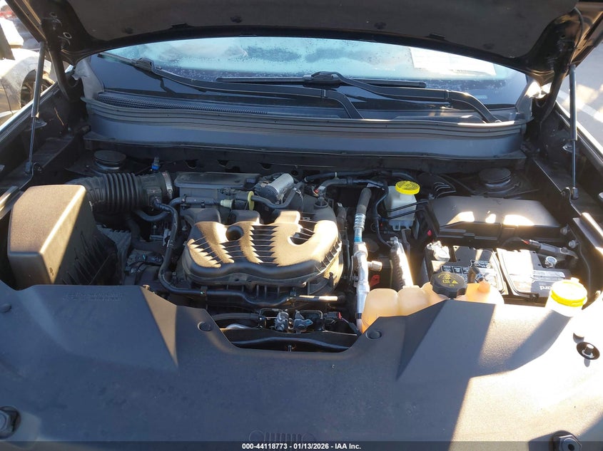 2019 Jeep Cherokee Limited 4X4 VIN: 1C4PJMDX6KD225450 Lot: 44118773