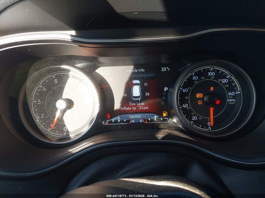 2019 Jeep Cherokee Limited 4X4 VIN: 1C4PJMDX6KD225450 Lot: 44118773