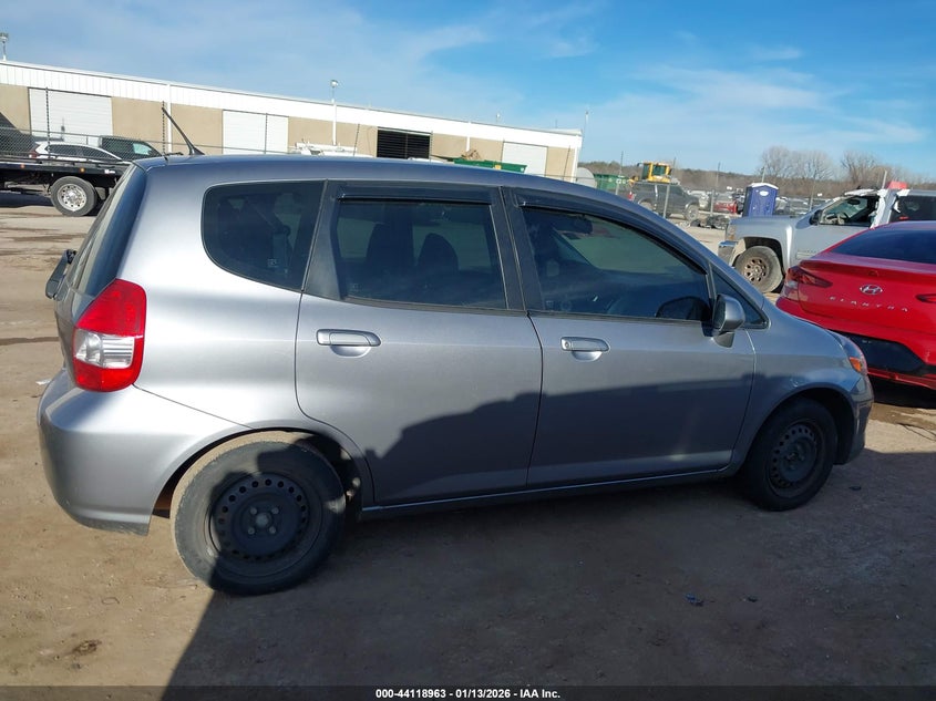 2007 Honda Fit VIN: JHMGD38417S026115 Lot: 44118963