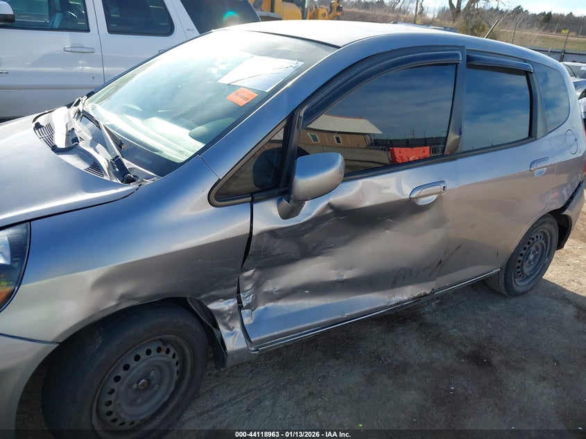 2007 Honda Fit VIN: JHMGD38417S026115 Lot: 44118963