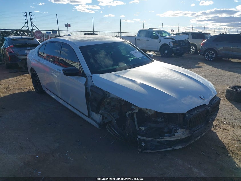 2016 BMW 750I xDrive