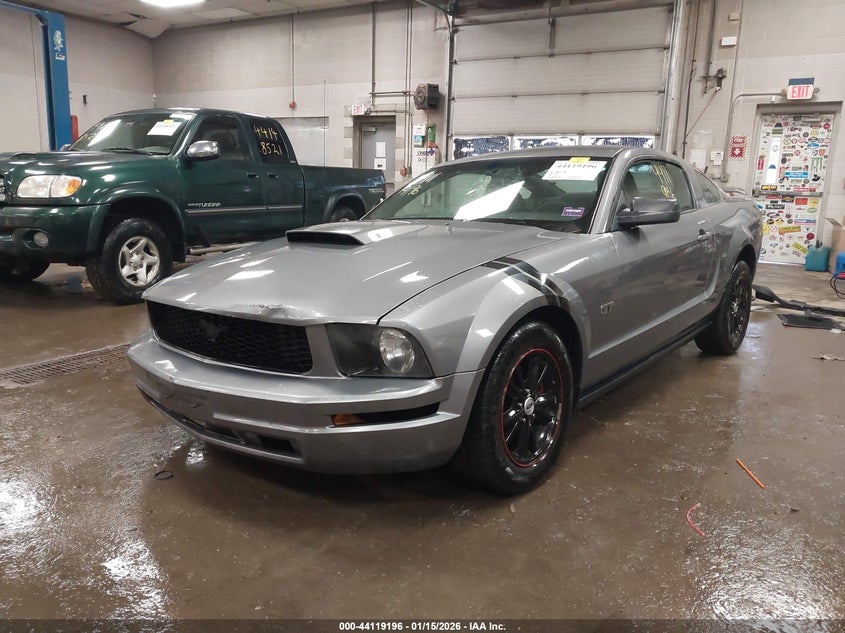 2006 Ford Mustang V6