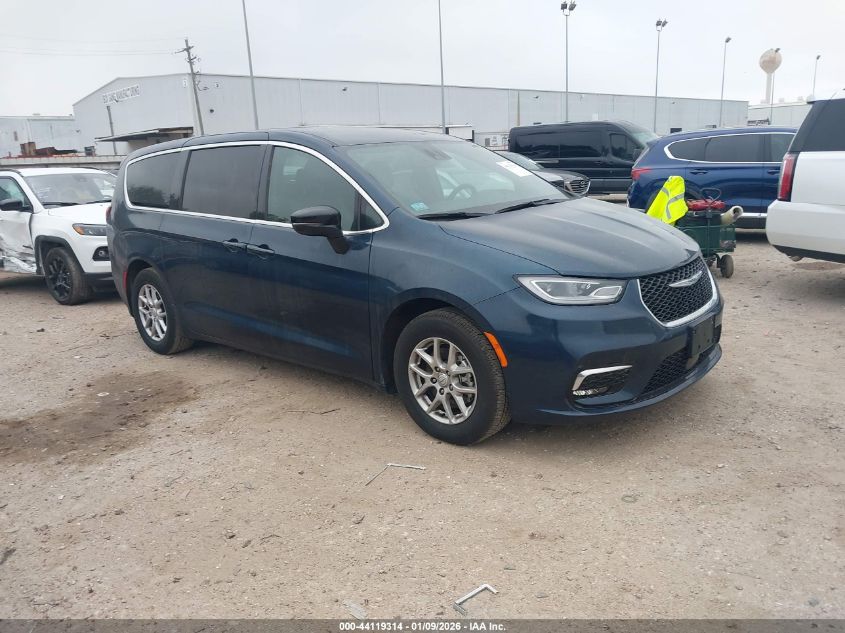 2025 Chrysler Pacifica - 2C4RC1BG6SR612680