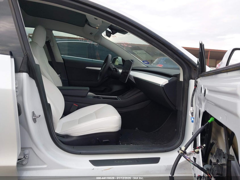VIN 5YJ3E1EBXNF179798 2022 TESLA MODEL 3 LONG RANGE DUAL MOTOR ALL-WHEEL DRIVE