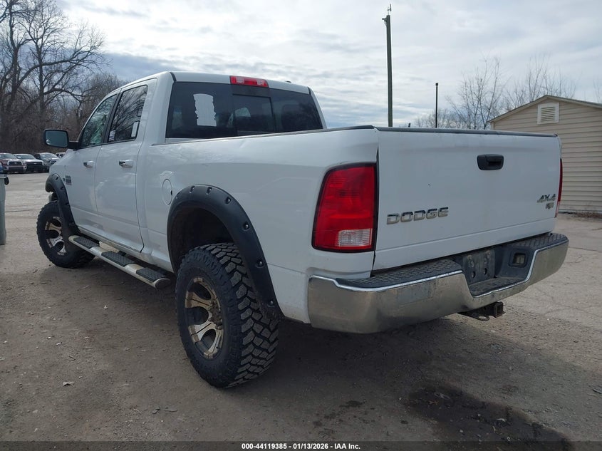 3C6TD5DT9CG158153 2012 Ram 2500 5.7 Ram Slt white