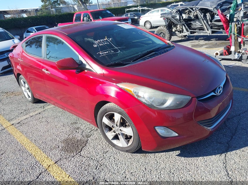 HYUNDAI ELANTRA 2013. Lot# 44119454. VIN 5NPDH4AE9DH438763. Photo 1
