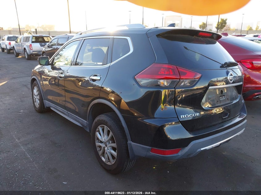 2018 Nissan Rogue Sv